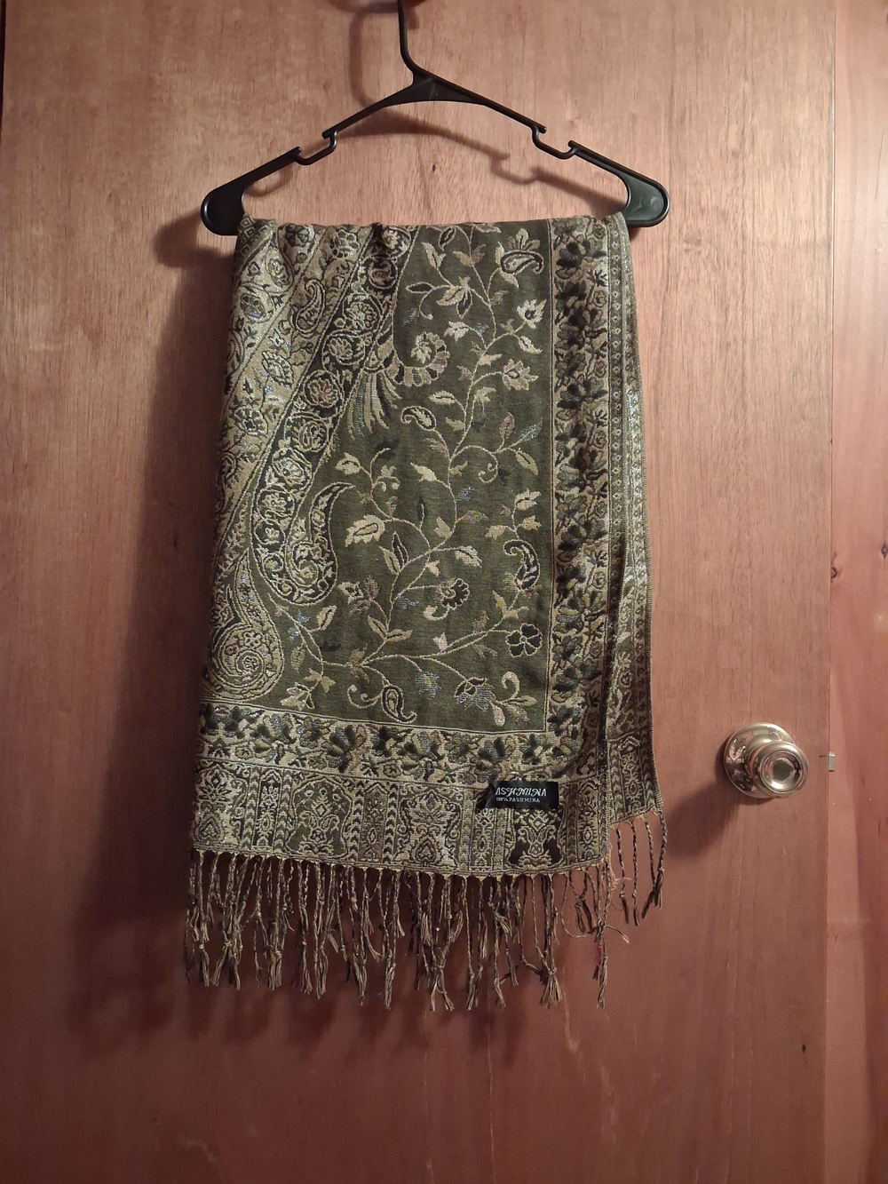 pashmina Olive Green Paisley Floral Pashmina Wrap NWOT